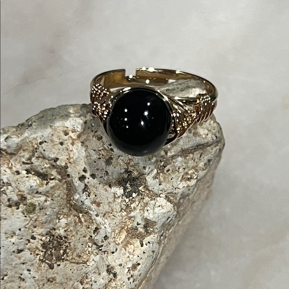 Black Onyx and Gold Women's Ring